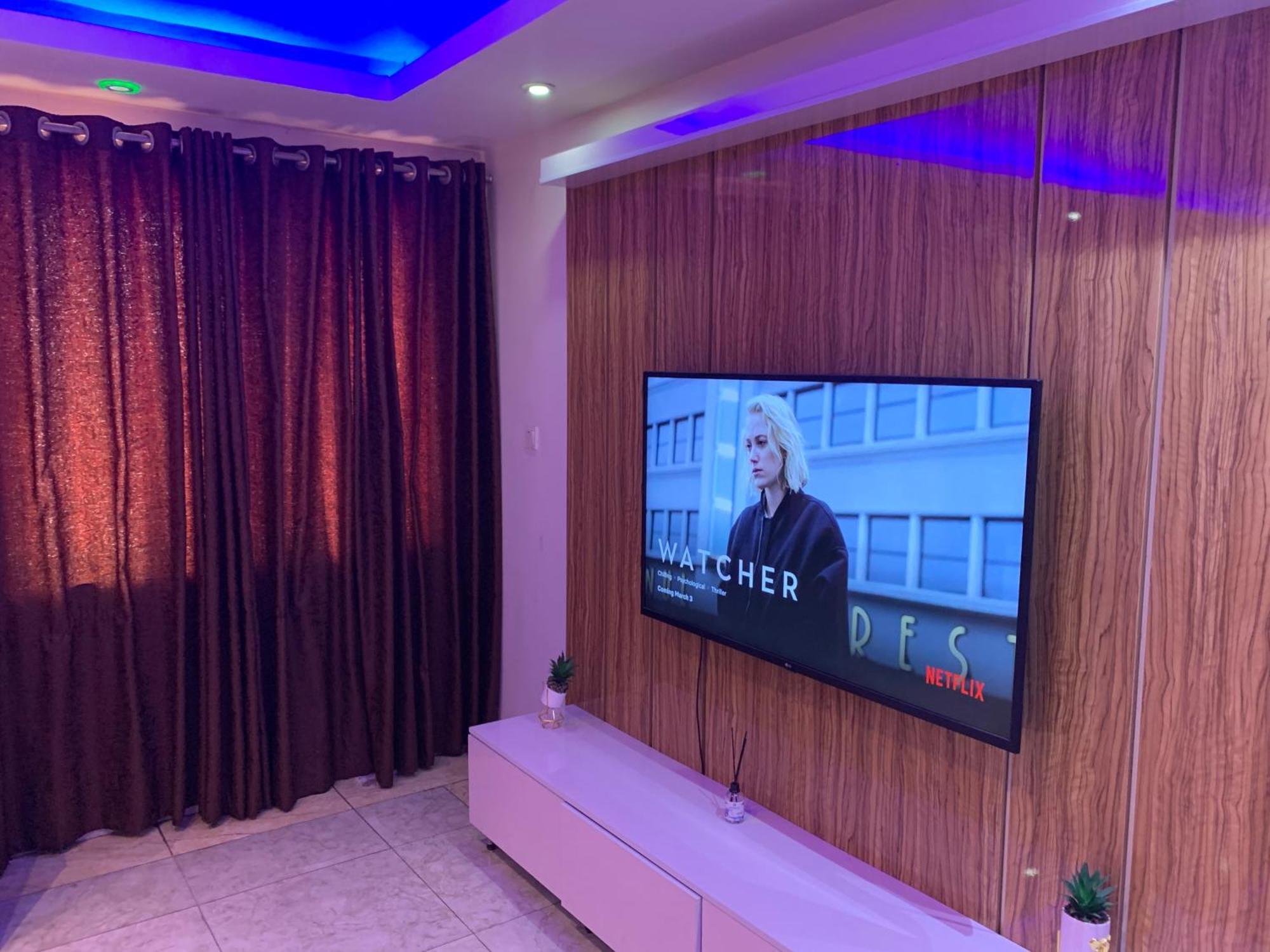 Presken Hotels @ Victoria Island Apese Экстерьер фото