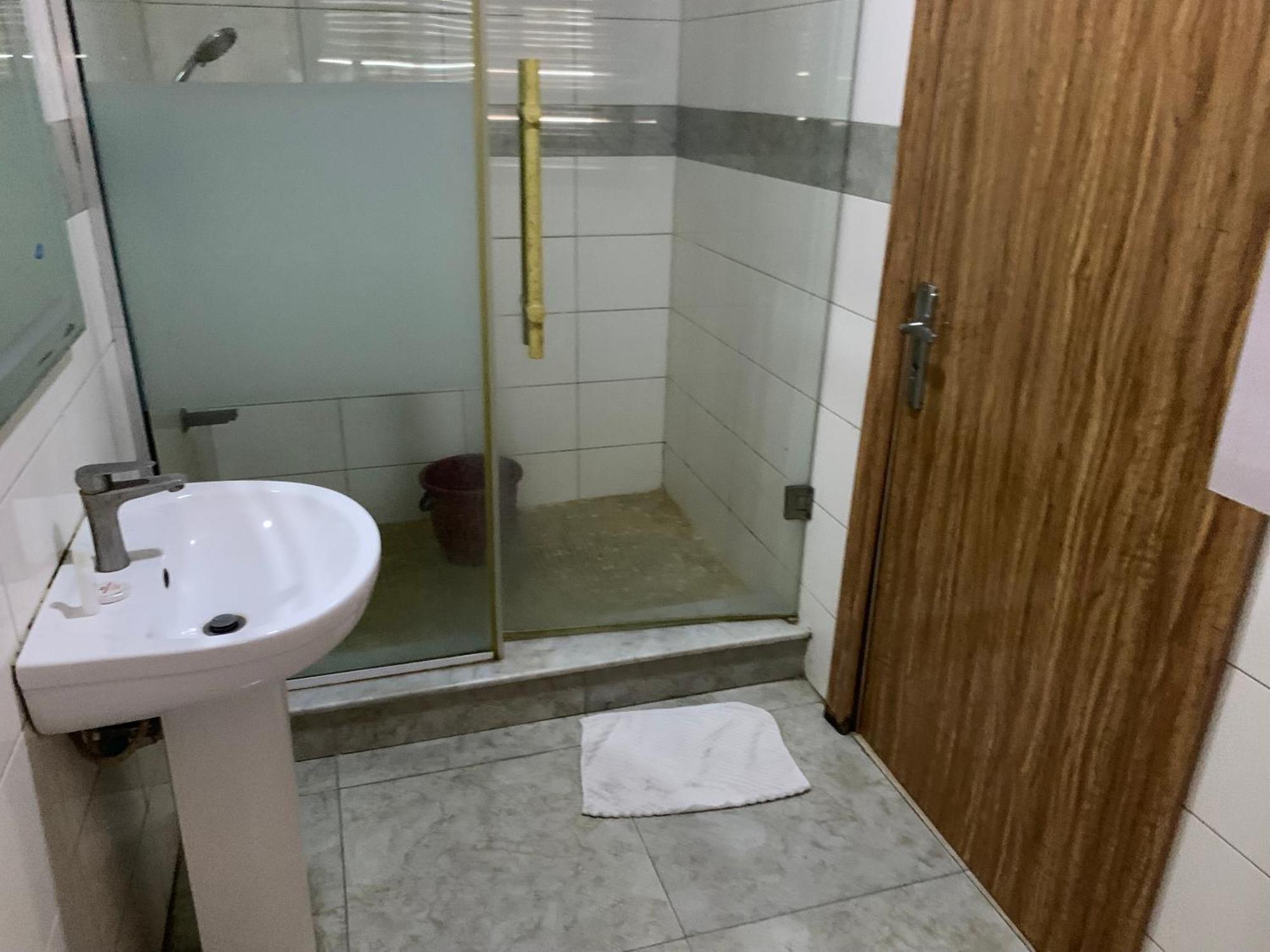Presken Hotels @ Victoria Island Apese Экстерьер фото