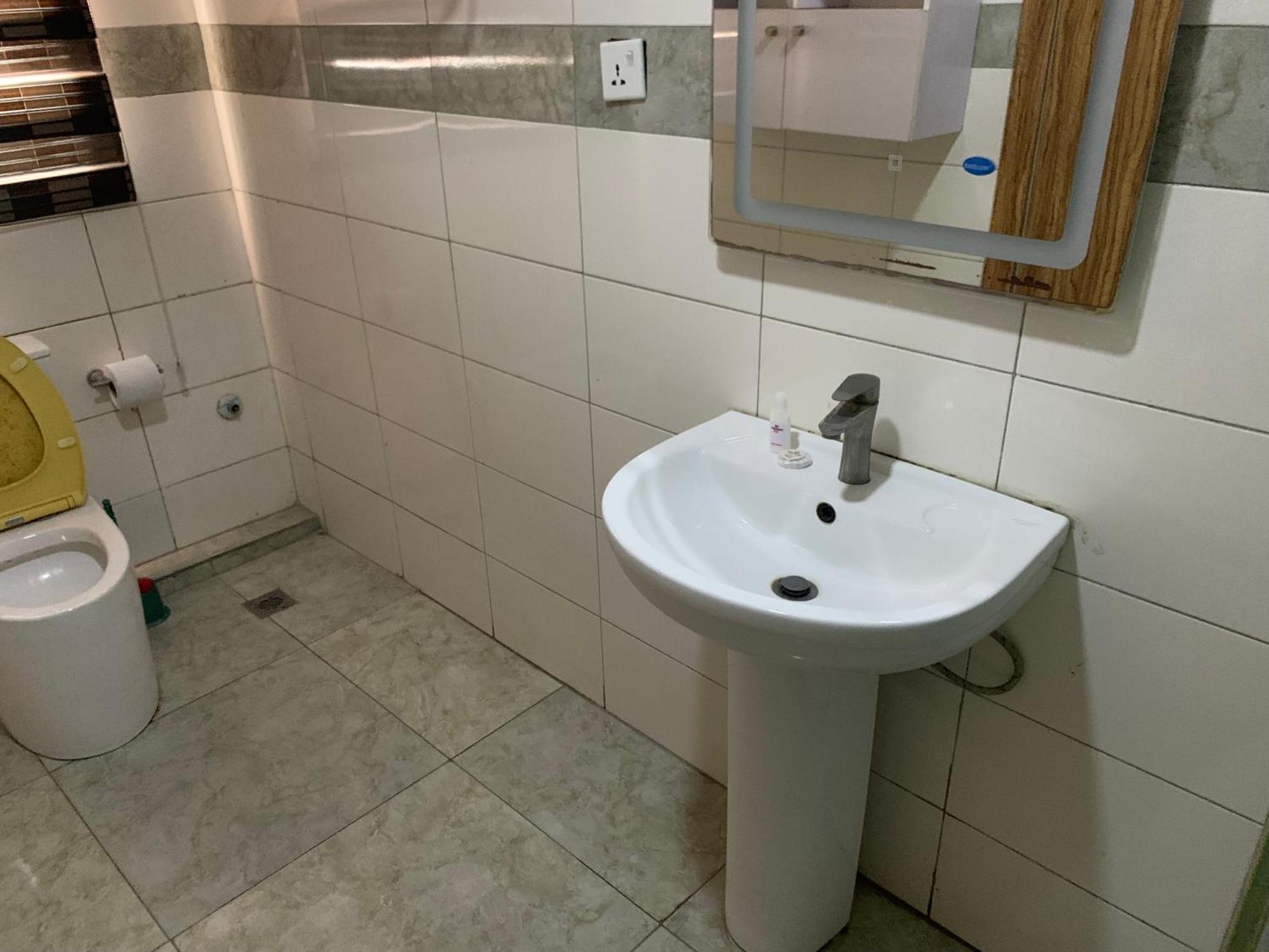 Presken Hotels @ Victoria Island Apese Экстерьер фото